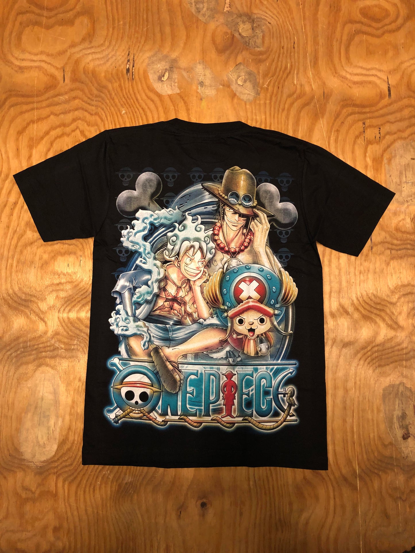 ANI15 - Luffy - Family