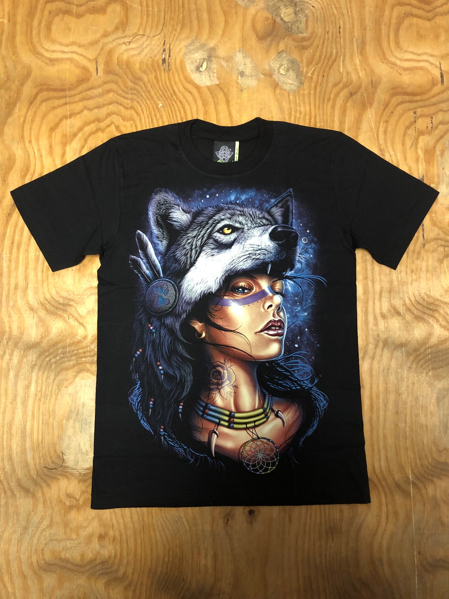 GL05 - Ghost Lady - Wolf