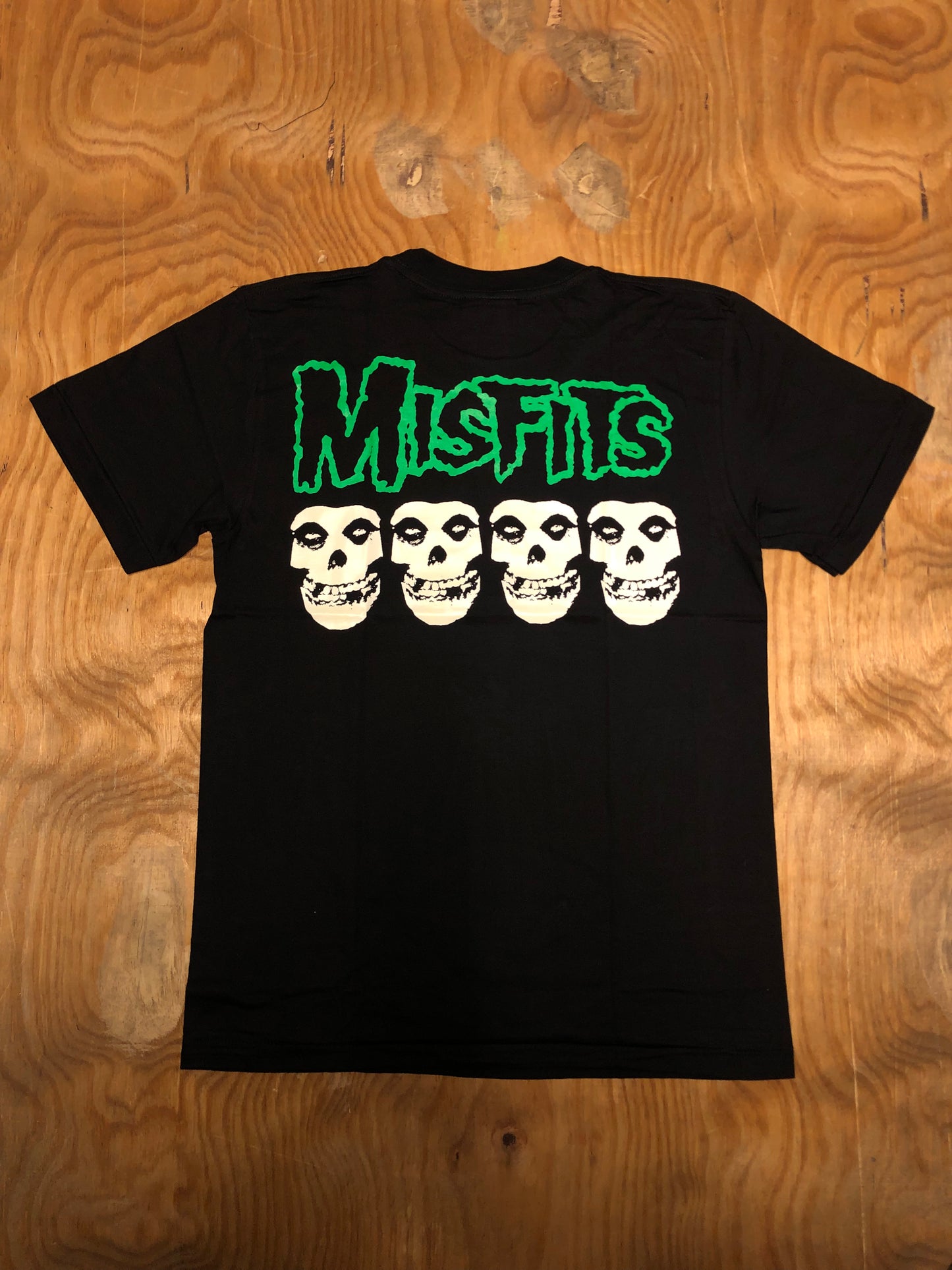 Misfits - Hug Me - RCK369