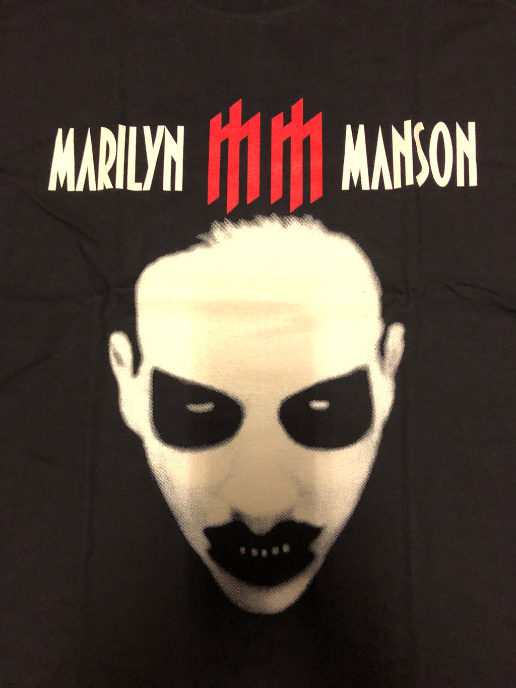Marilyn Manson - White