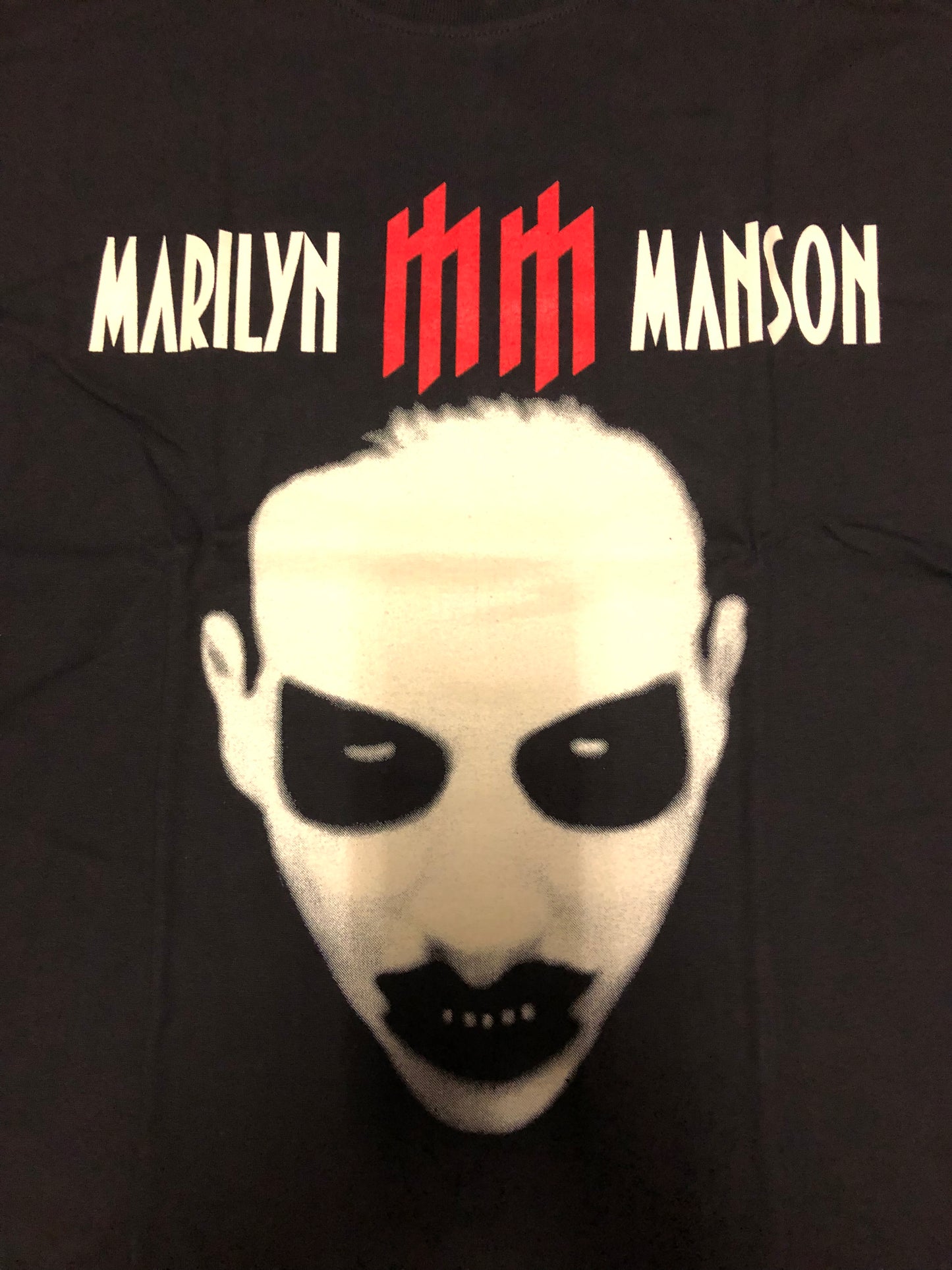Marilyn Manson - White - RCK395