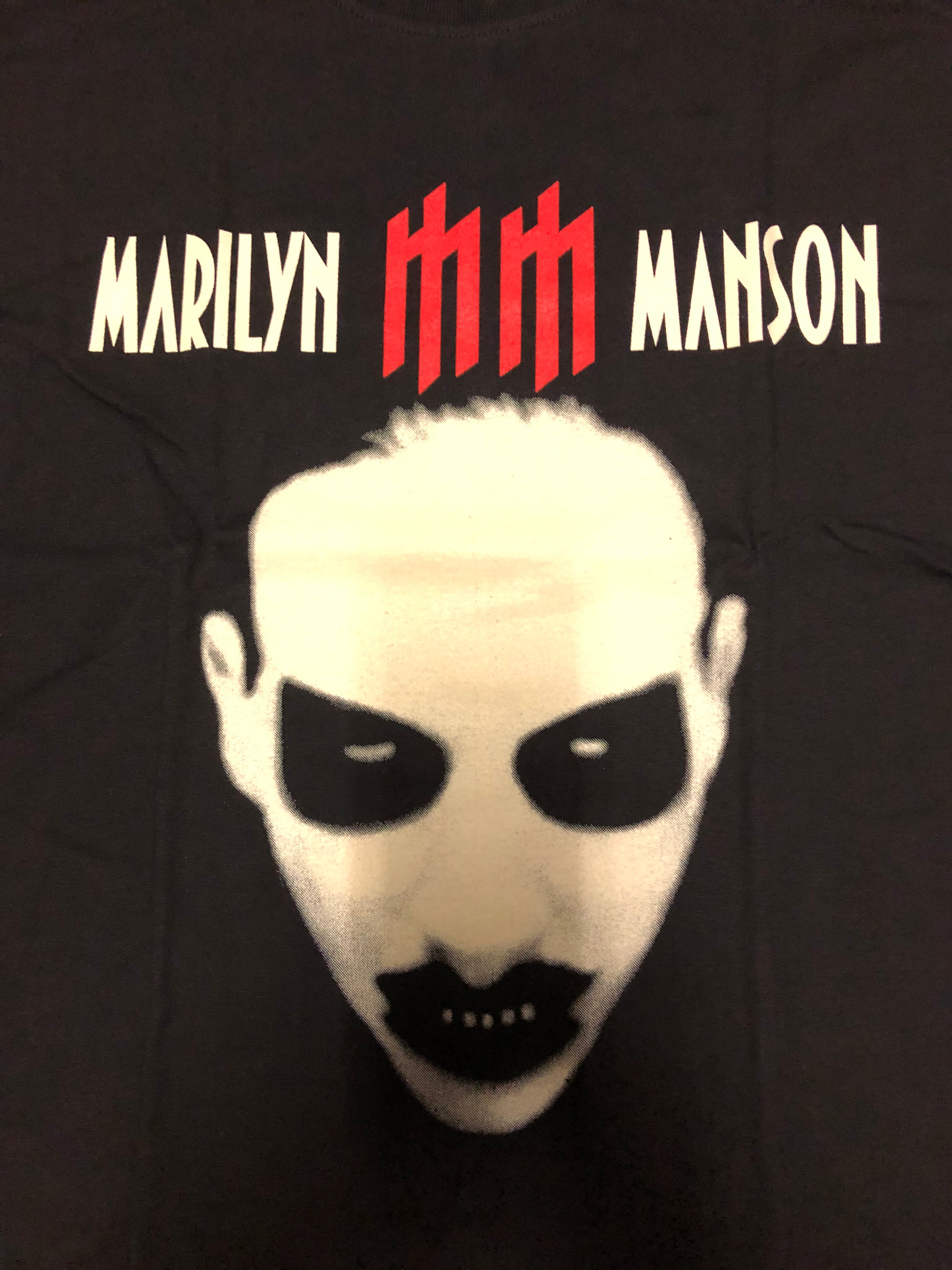 Marilyn Manson - White