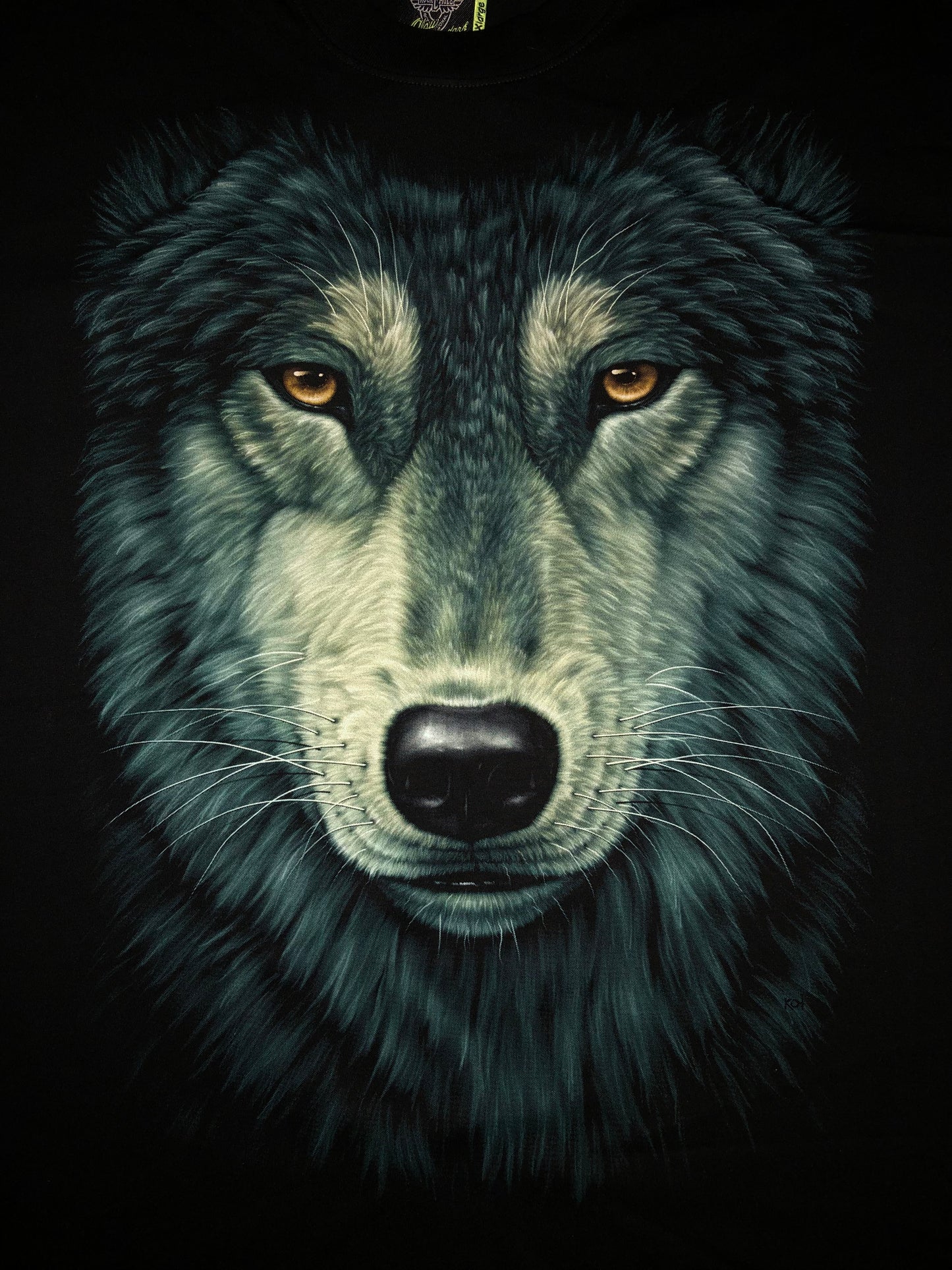 WO20 - Wolf - Grey