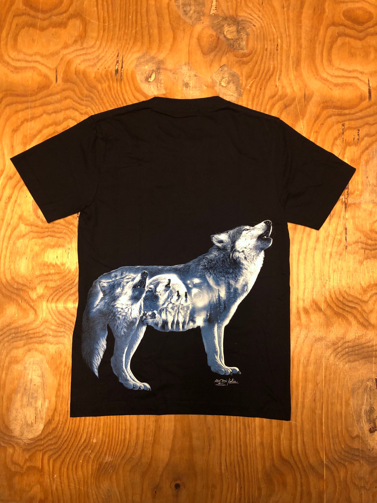 WO46 - Wolf - Small Face